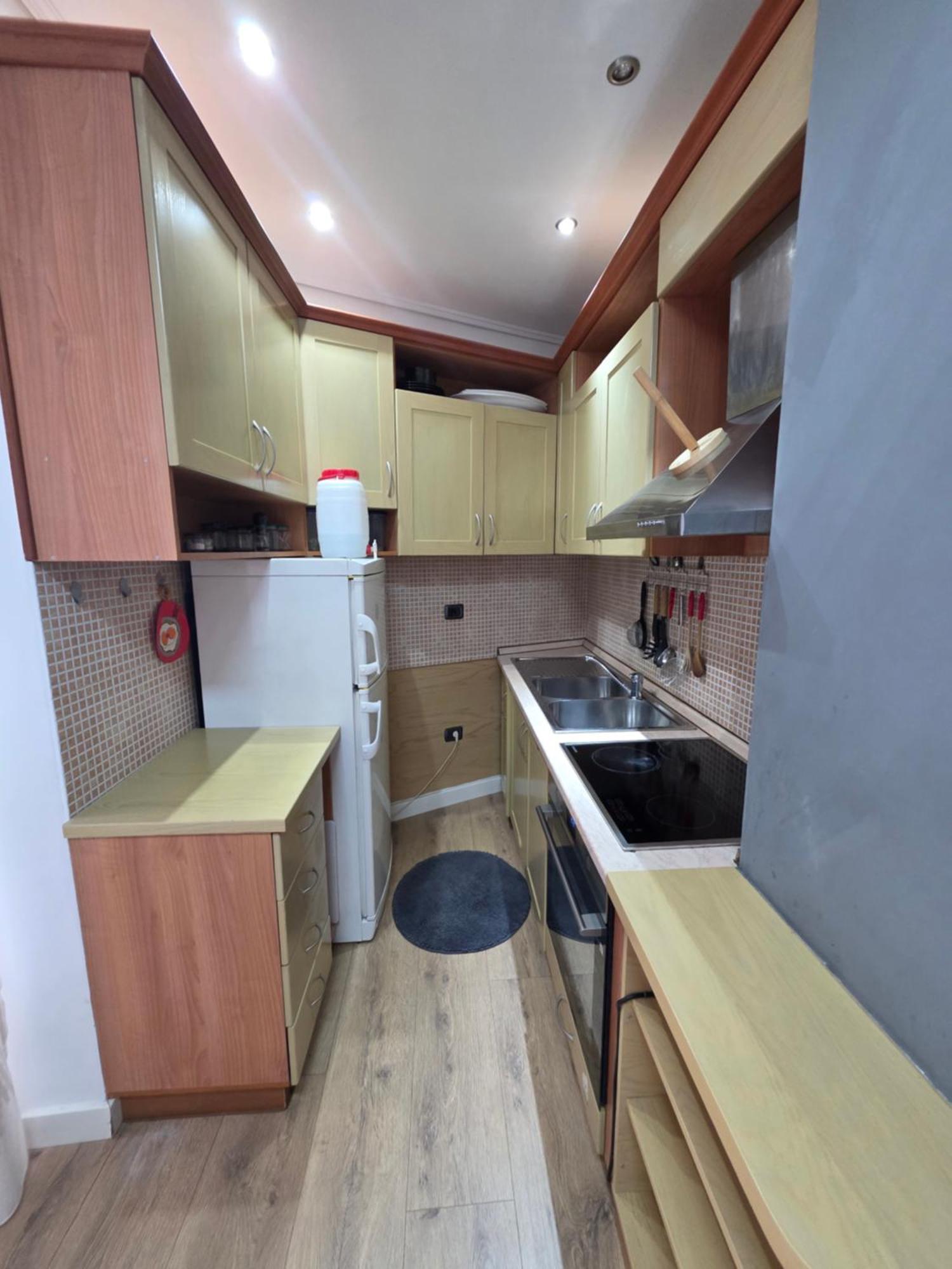 Aura Skanderbeg Square Apartments Tirana Værelse billede